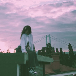 BUMERANG